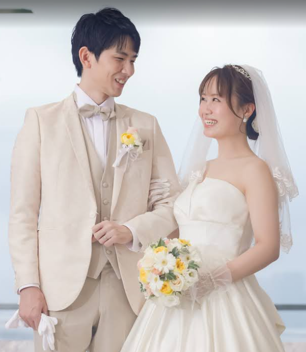 【小さな結婚式お台場店】　特別な日に生花を♪